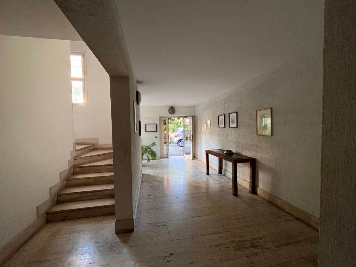 Monolocale A Mostacciano Daire Roma Dış mekan fotoğraf